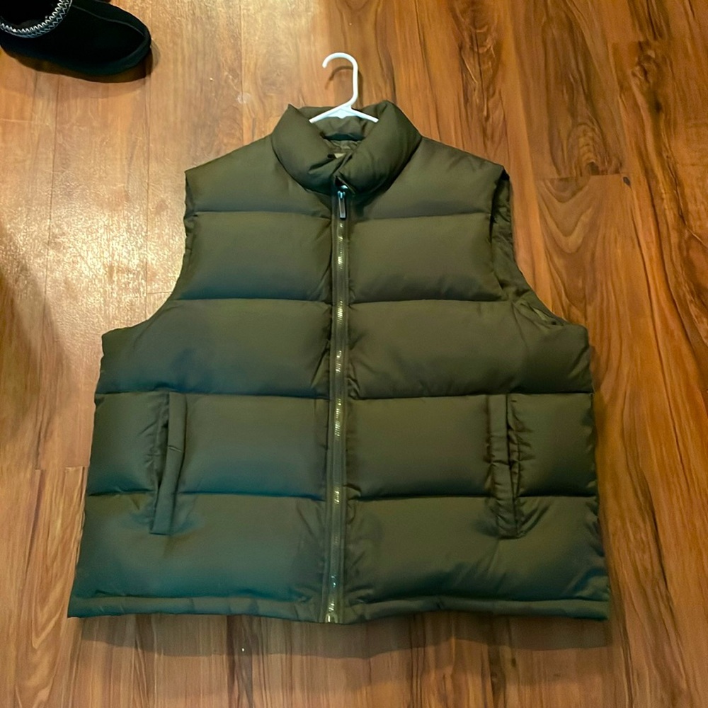 Kenneth Cole Reaction Vest
